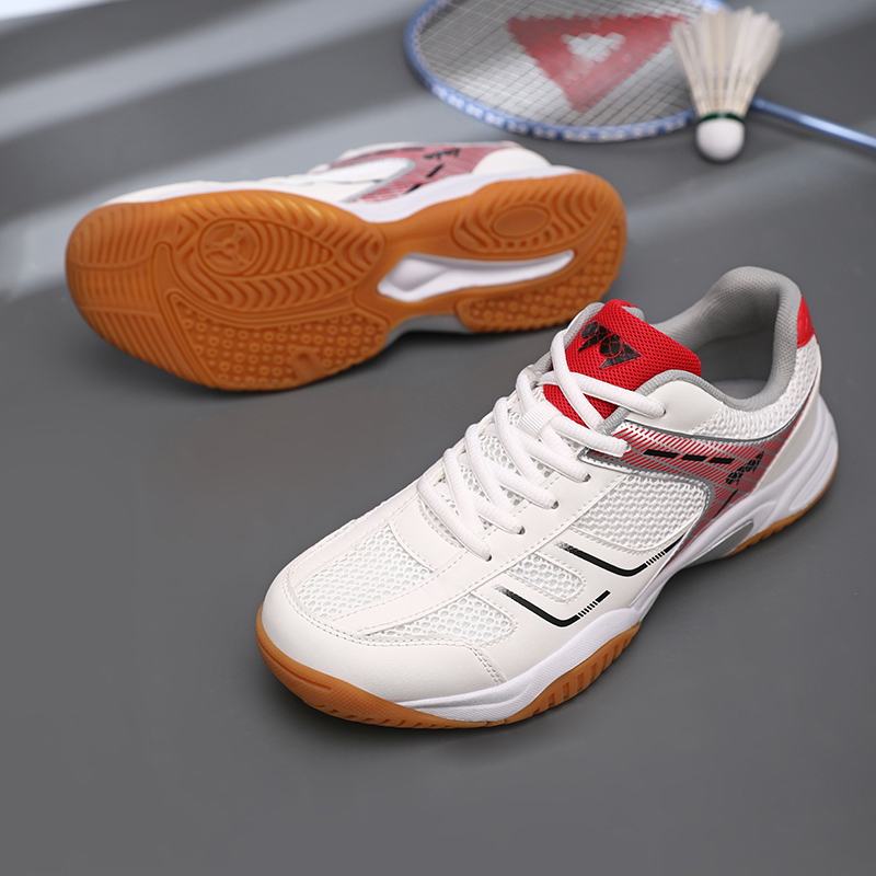 Nowe buty do badmintona męskie – Badminton Hall recenzja i cena