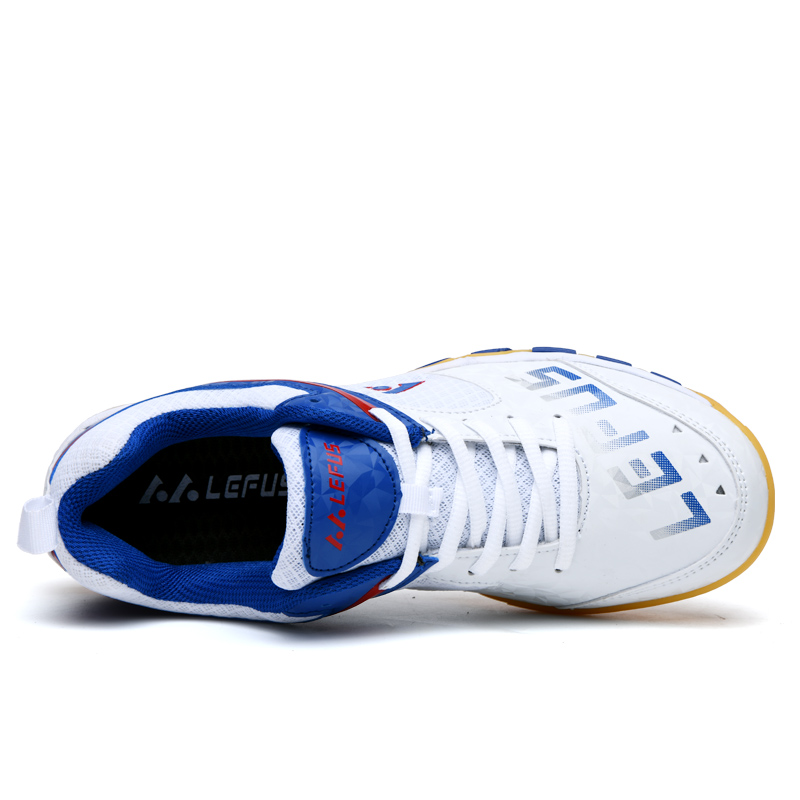 Buty do tenisa stołowego marki – Badminton Hall recenzja i cena