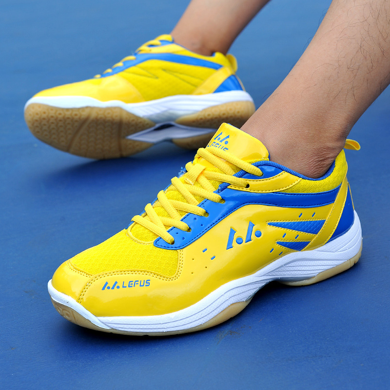 Nowe buty do badmintona Profes – Badminton Hall recenzja i cena